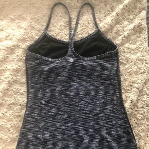 Lululemon NWOT size 4 power Y tank